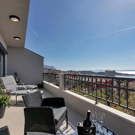 Apartment Schoene In Zelenka Mit Grosser Terrasse